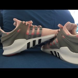 NWOT Adidas Ortholite Equipment sneakers!